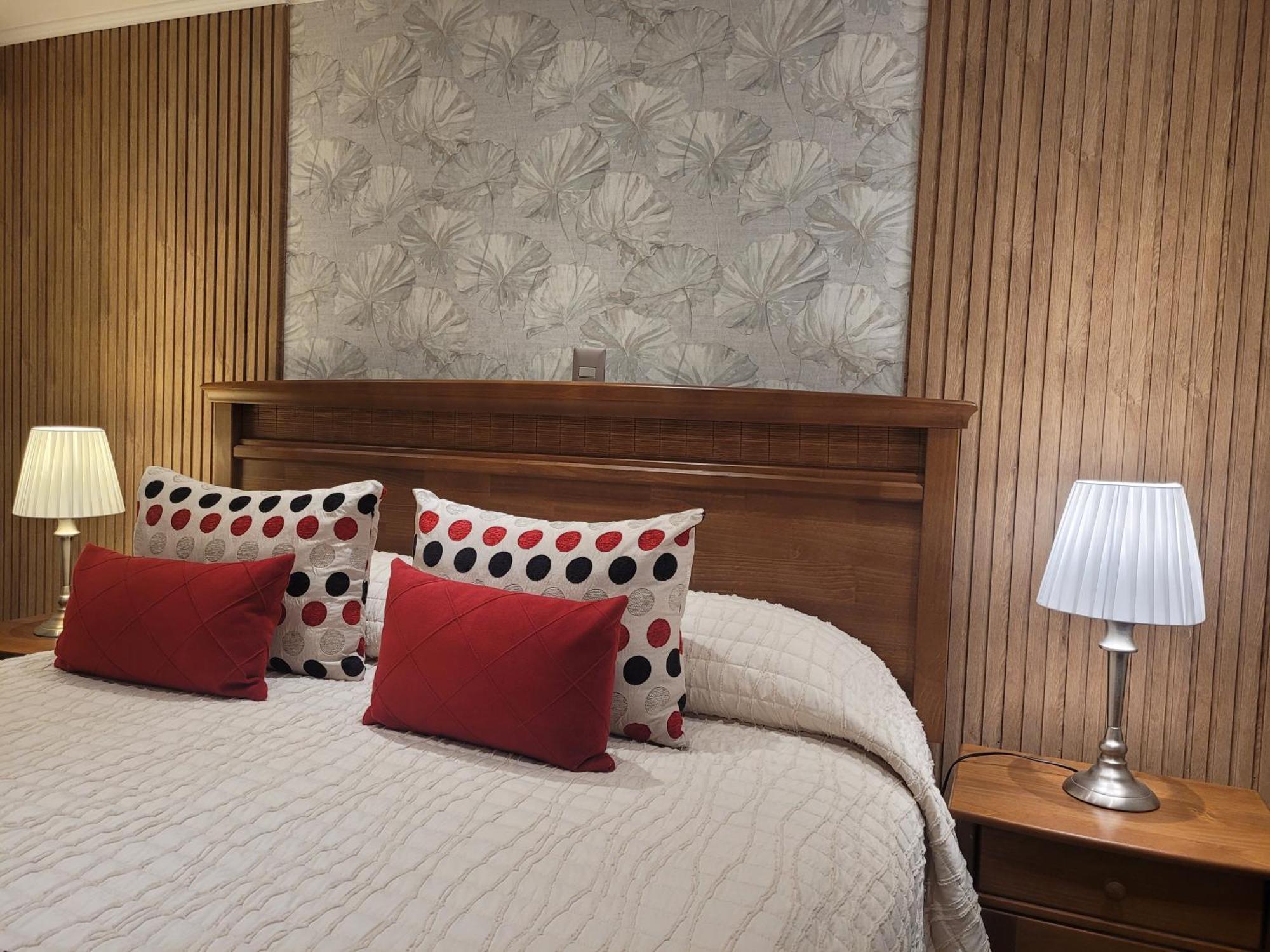 Hotel Puerta Del Lago Puerto Varas Exteriér fotografie